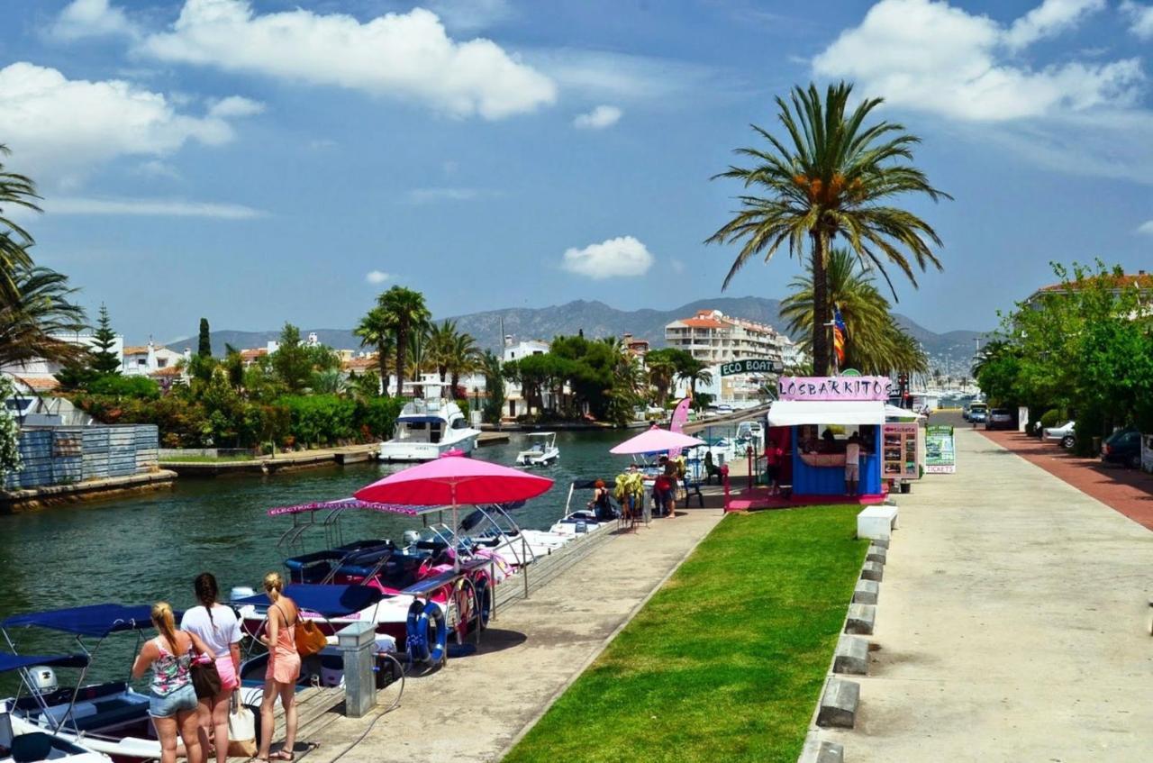 Apart-Rent Apartment Puig Rom 0149 Empuriabrava Exterior photo